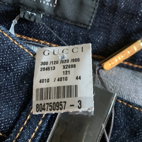 Gucci Navy Blue Denim Jeans with Gold Chain and Button Accent New With Tags - Picture 7 of 15